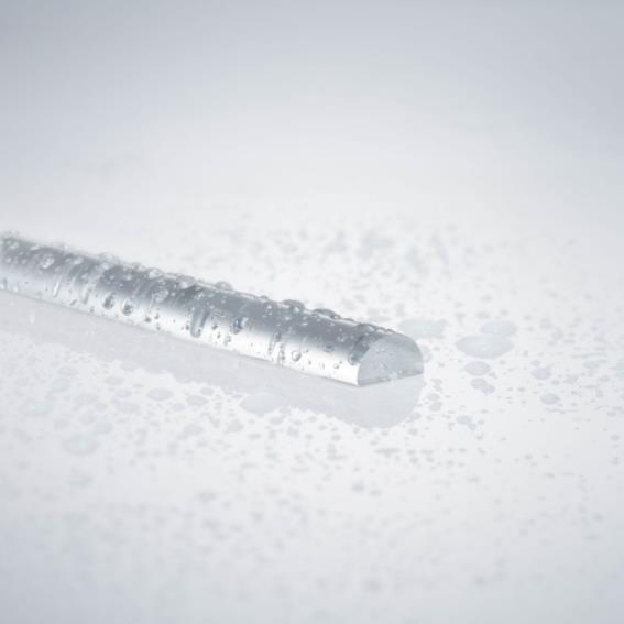 A folyó víz elleni zuhanyküszöb 6x12mm akryl